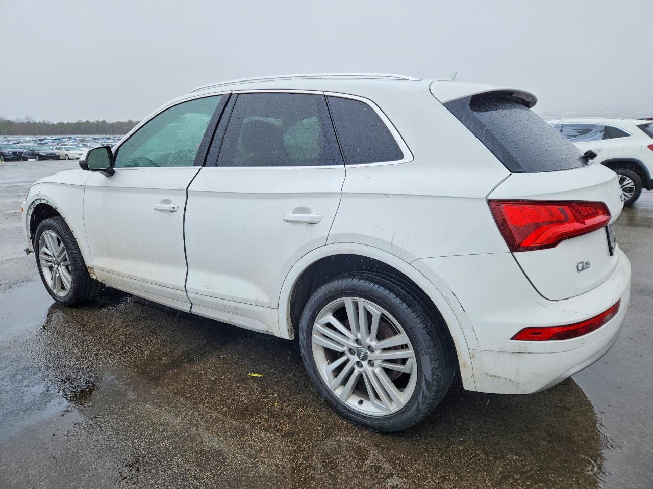 2018 Audi Q5 Premium Plus - Image 2
