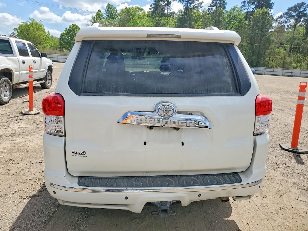 2011 Toyota 4Runner Sr5 - Фото 6