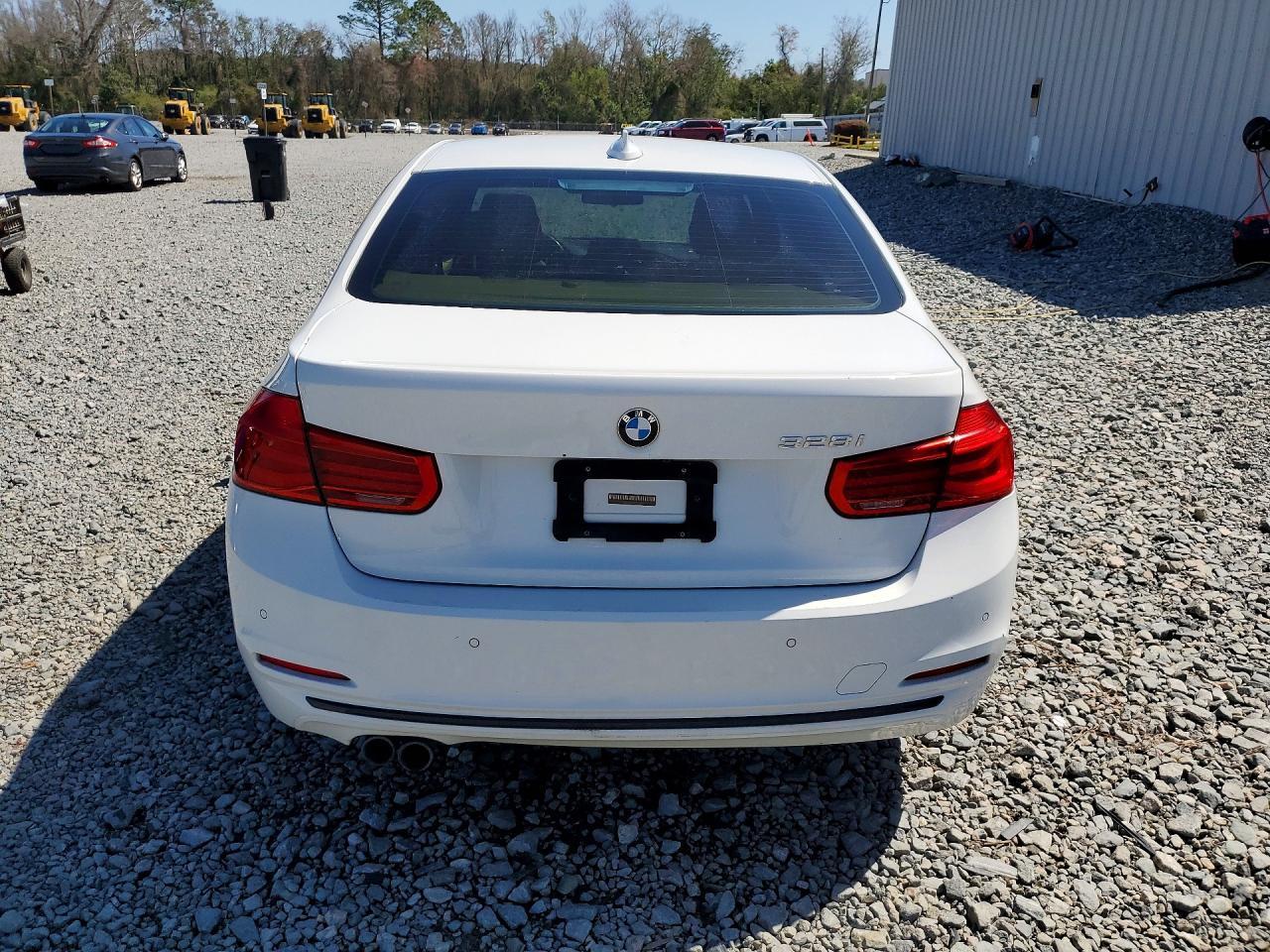 2016 BMW 328 I Sulev - Image 6