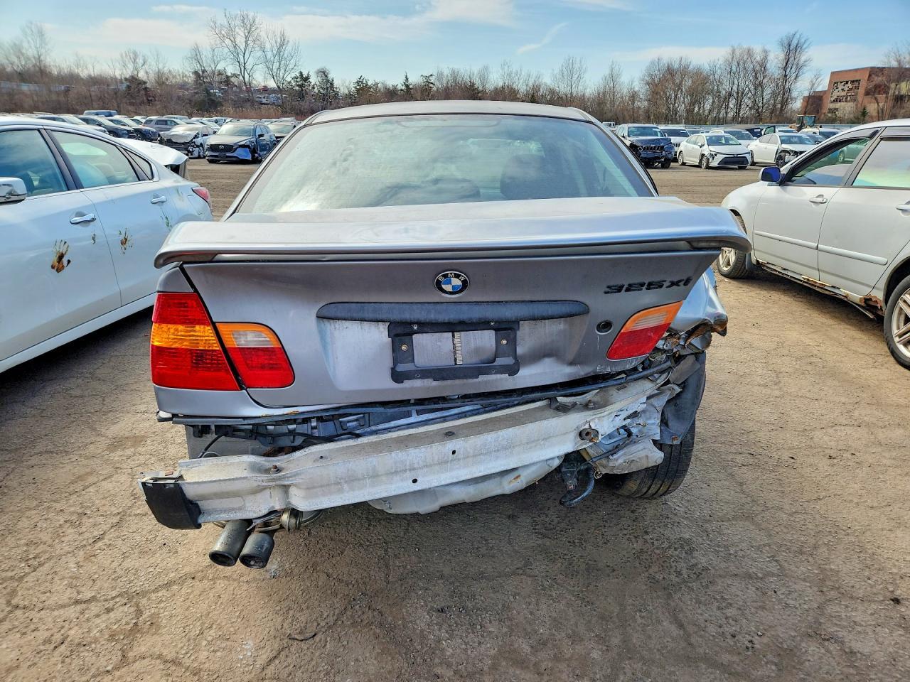 2004 BMW 325 Xi - Фото 6