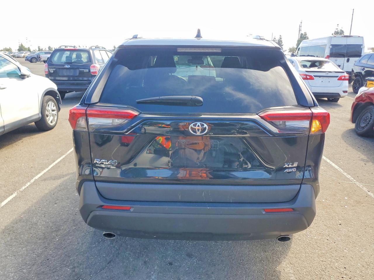 2022 Toyota Rav4 Xle - Фото 6