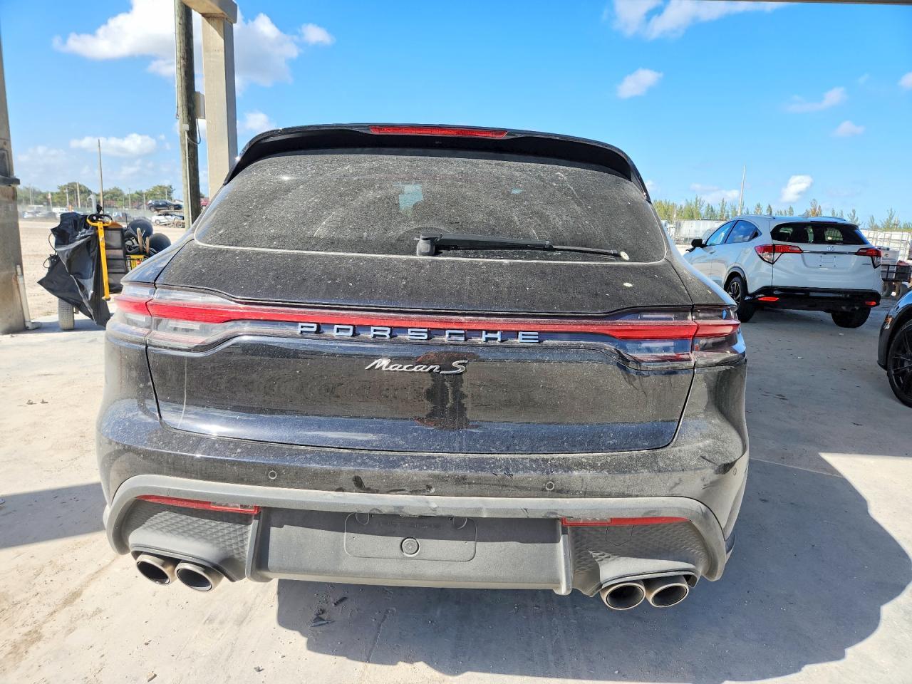 2023 Porsche Macan S - Фото 6