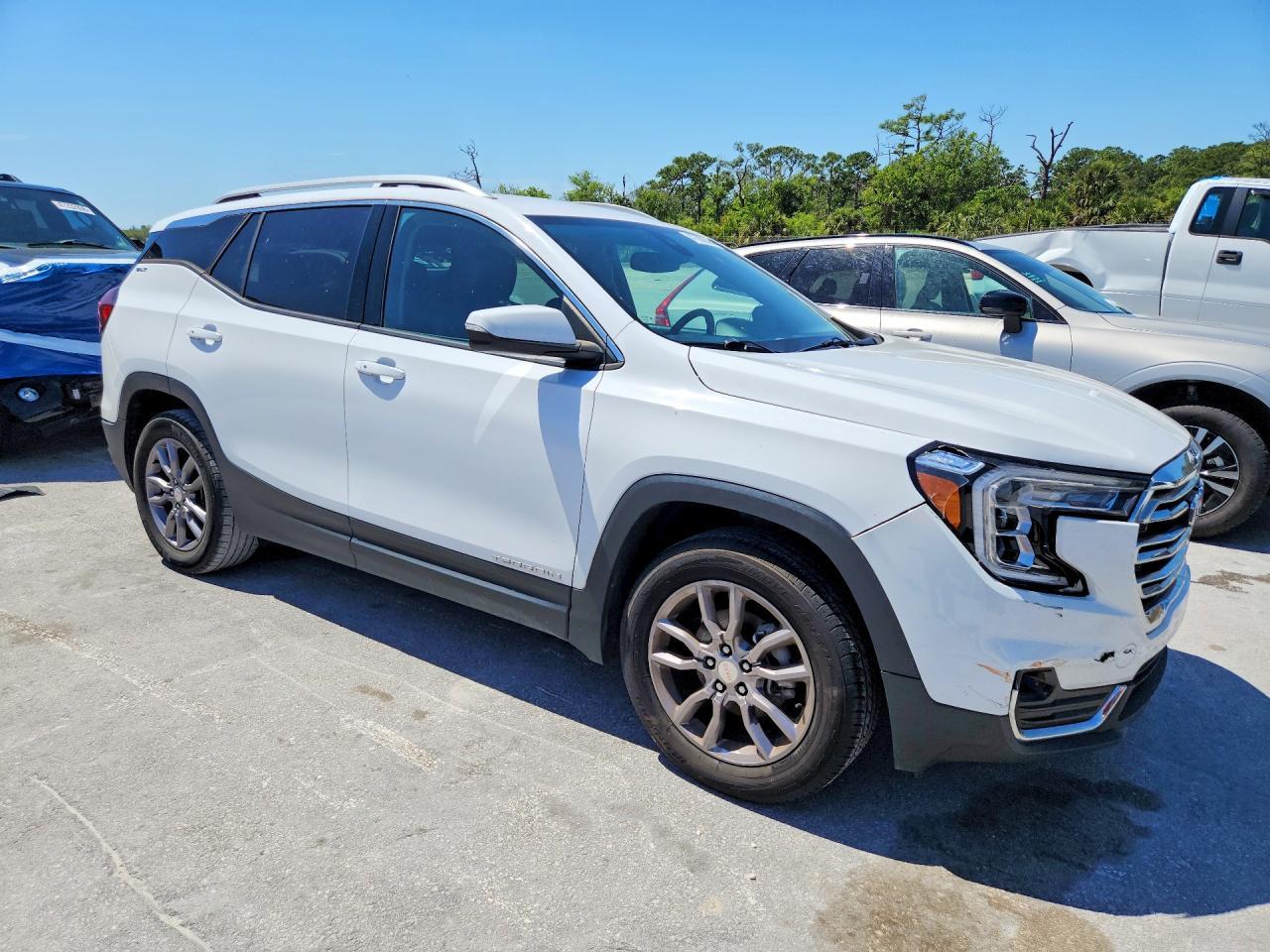 2023 GMC Terrain - Фото 4