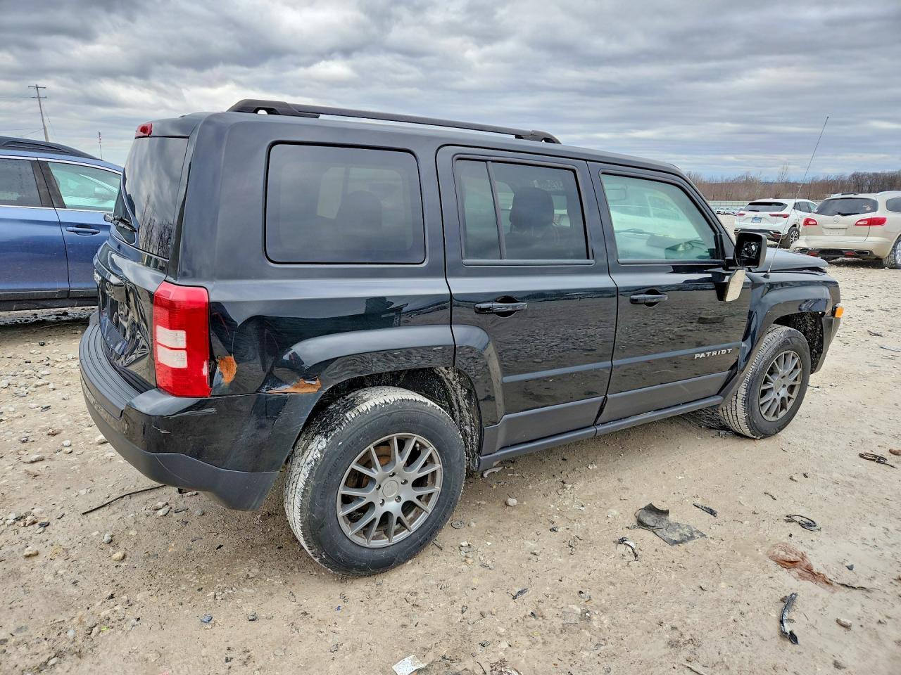 2016 Jeep Patriot Sport - Фото 3