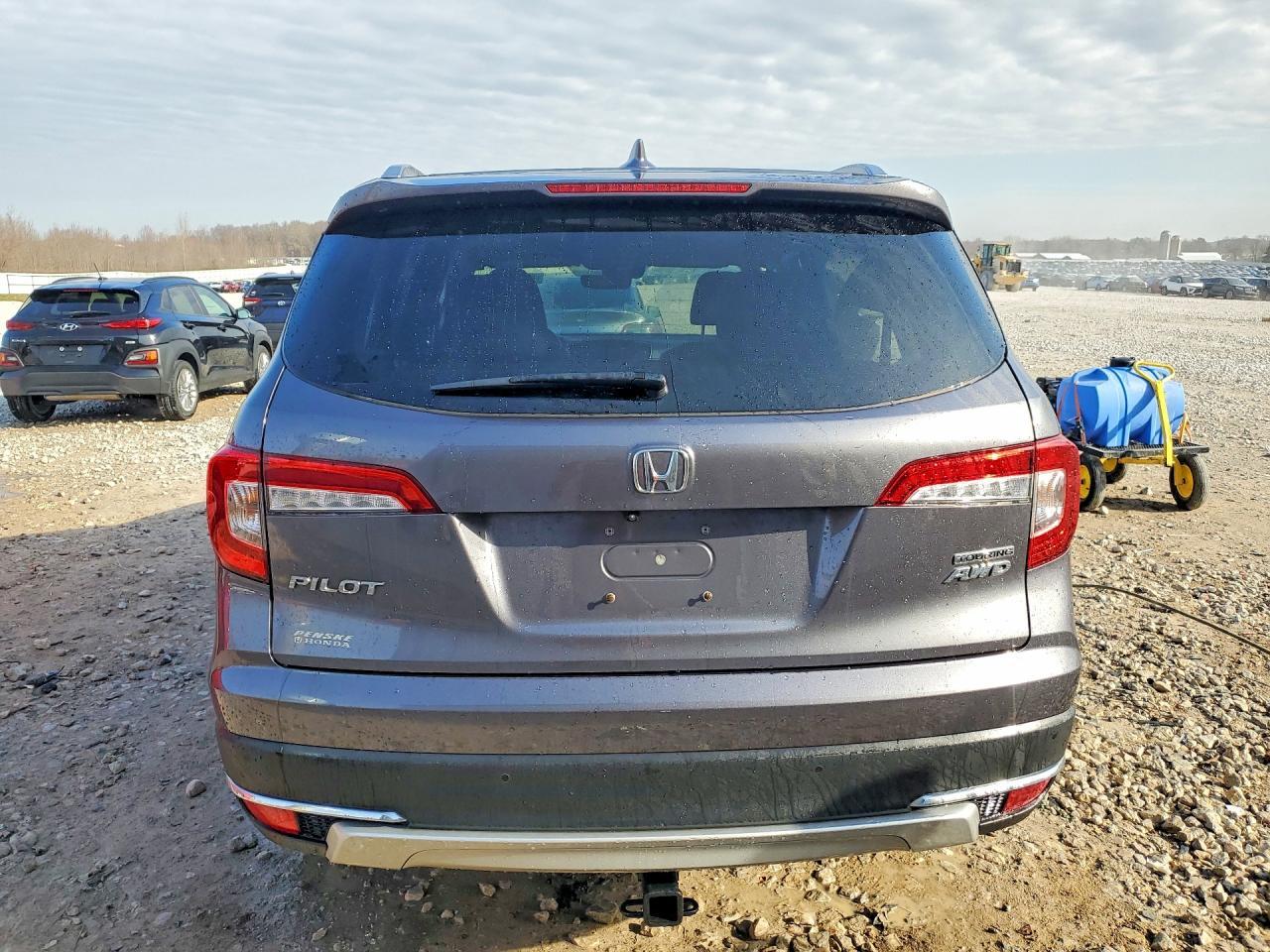 2021 Honda Pilot Touring - Фото 6