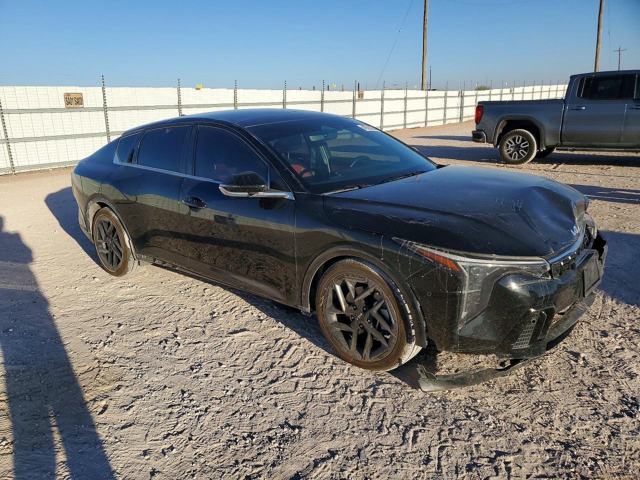 2025 Kia K4 Gt-Line Turbo - Image 4