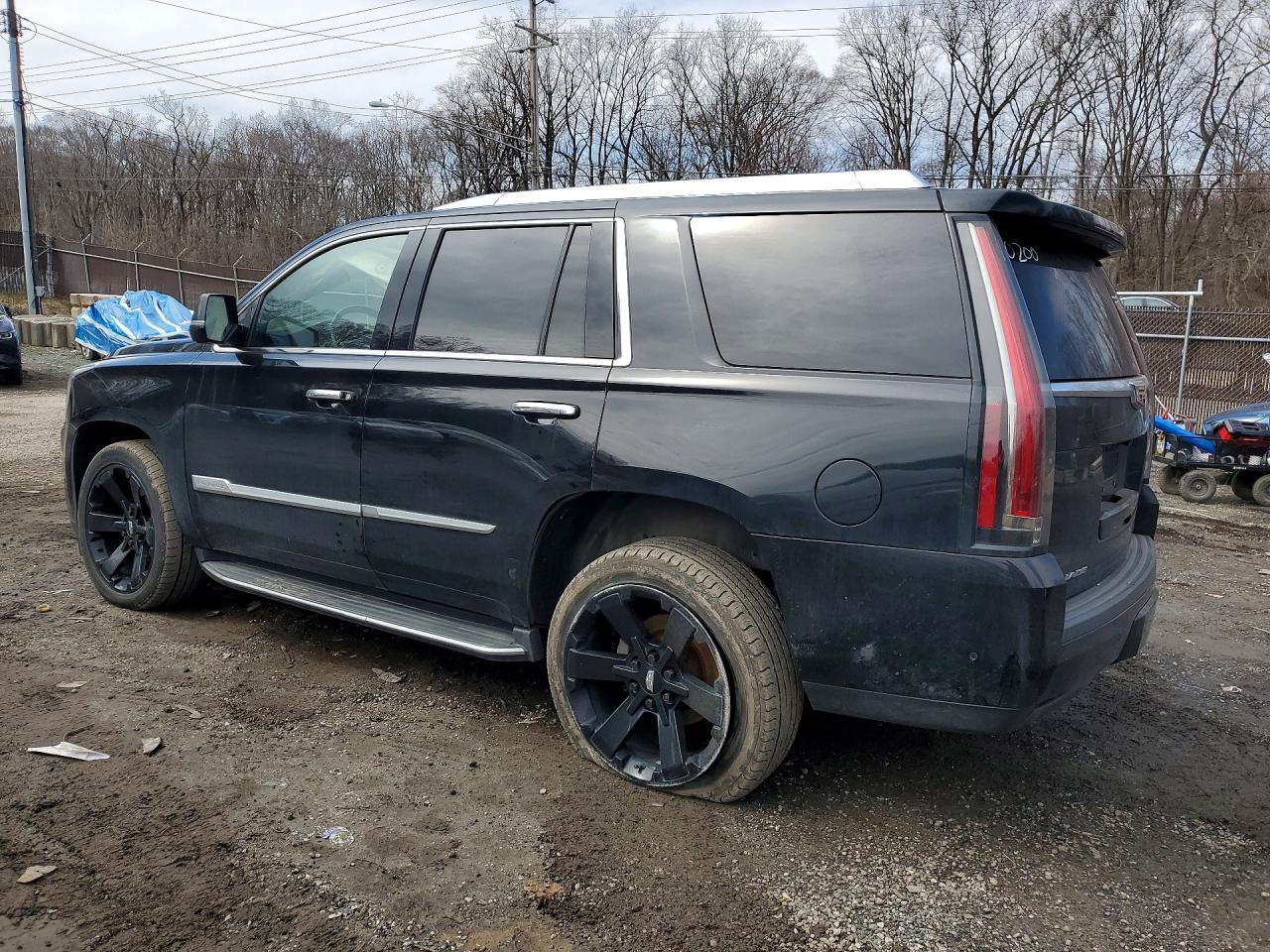 2019 Cadillac Escalade Luxury - Фото 2