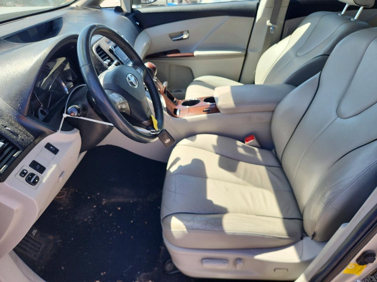 2012 Toyota Venza Xle - Image 7