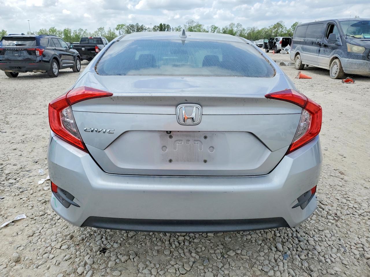 2017 Honda Civic Ex - Image 6