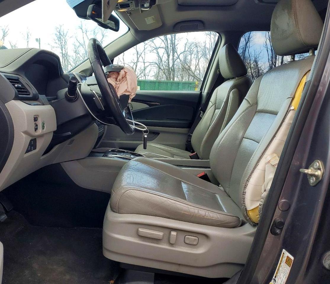 2016 Honda Pilot Elite - Фото 7