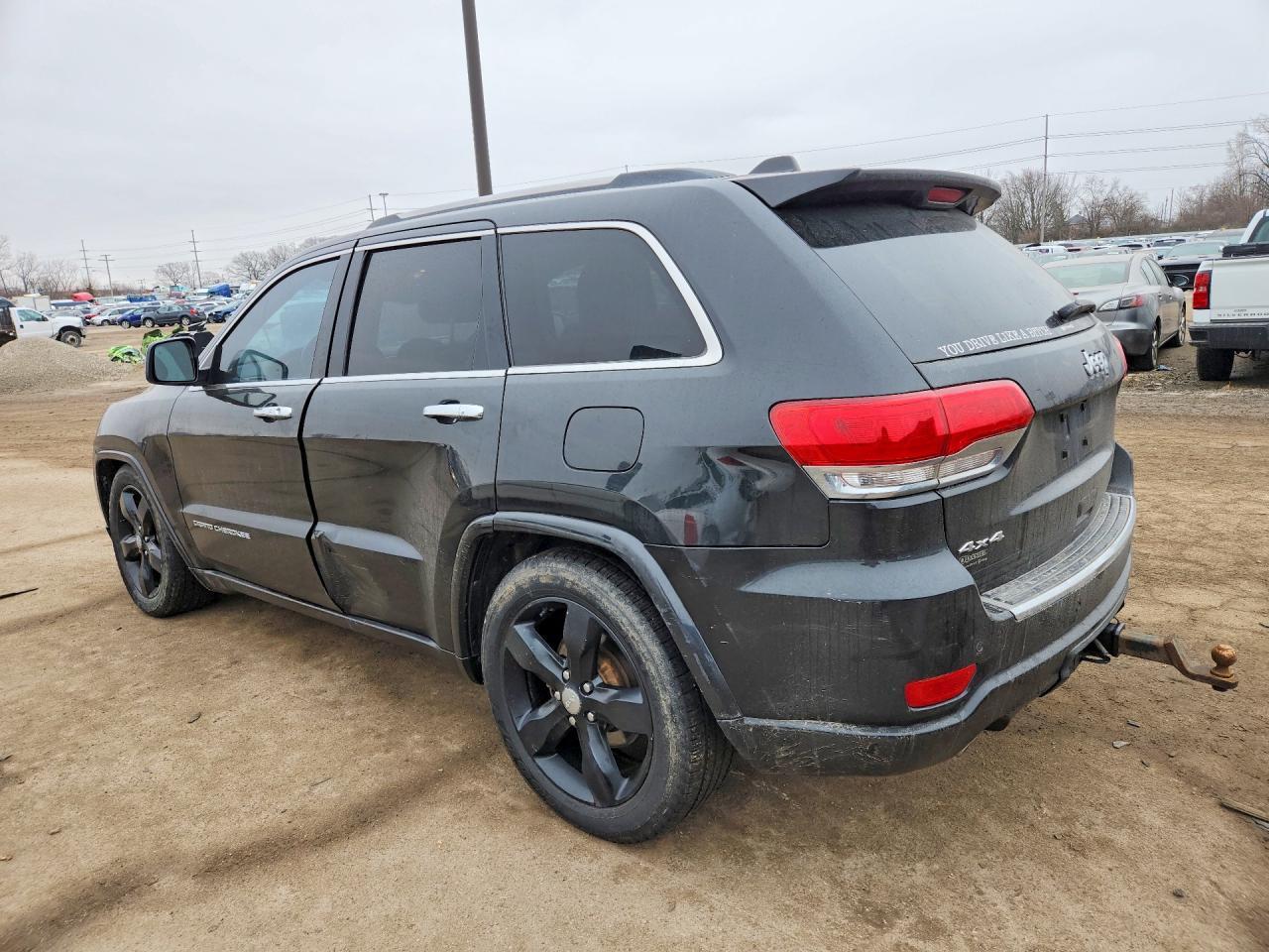 2015 Jeep Grand Cherokee Overland - Image 2