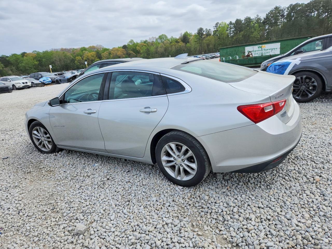 2016 Chevrolet Malibu Lt - Image 2