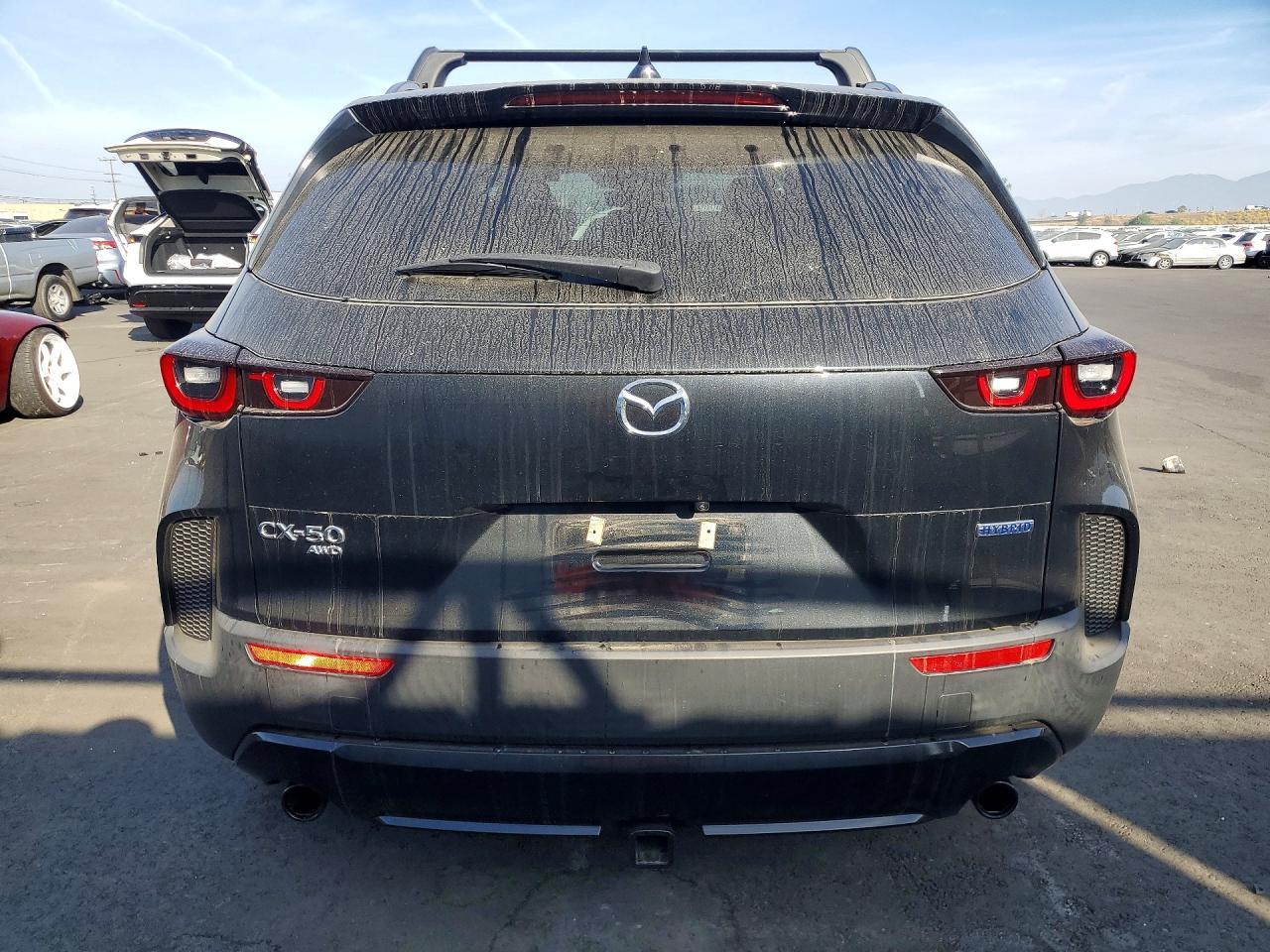 2025 Mazda Cx-50 Premium - Фото 6