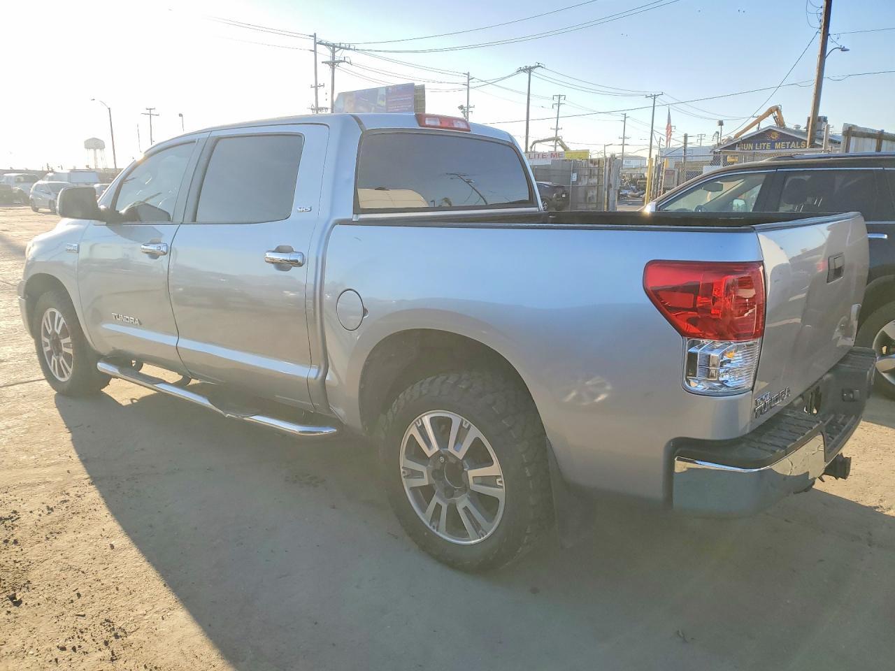 2010 Toyota Tundra Grade - Image 2