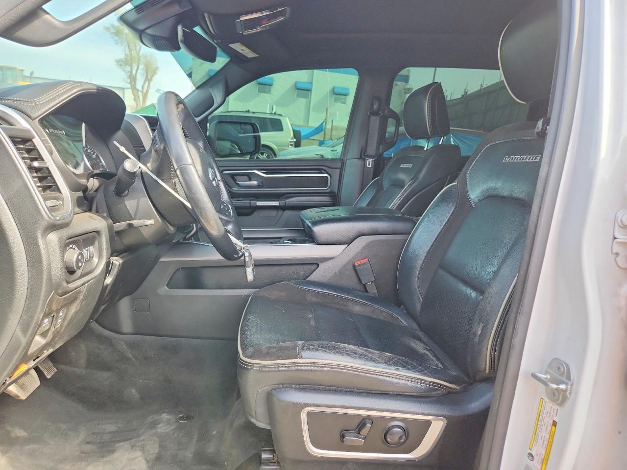 2022 Ram 1500 Laramie - Фото 7