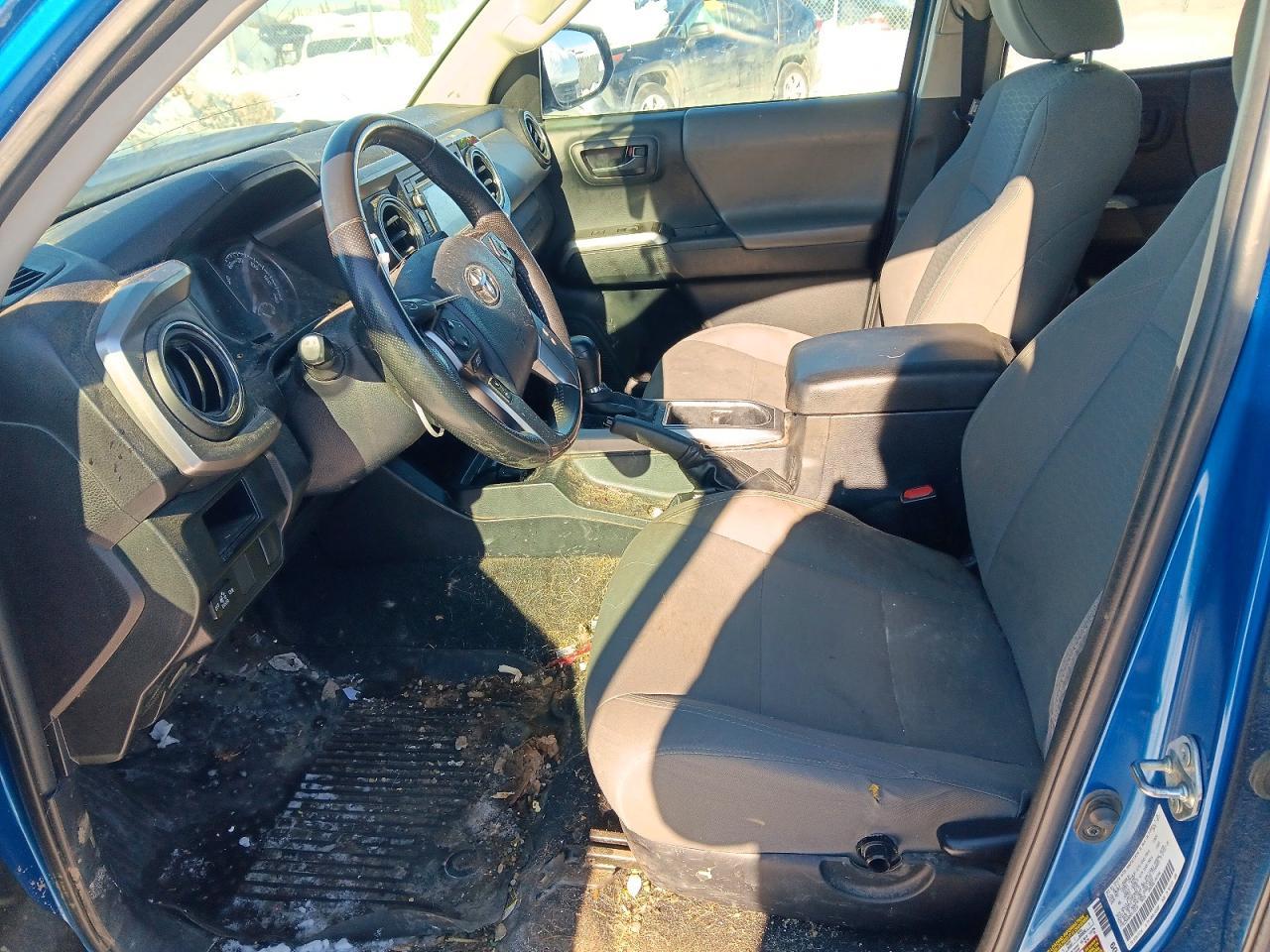 2017 Toyota Tacoma Sr5 V6 - Image 7