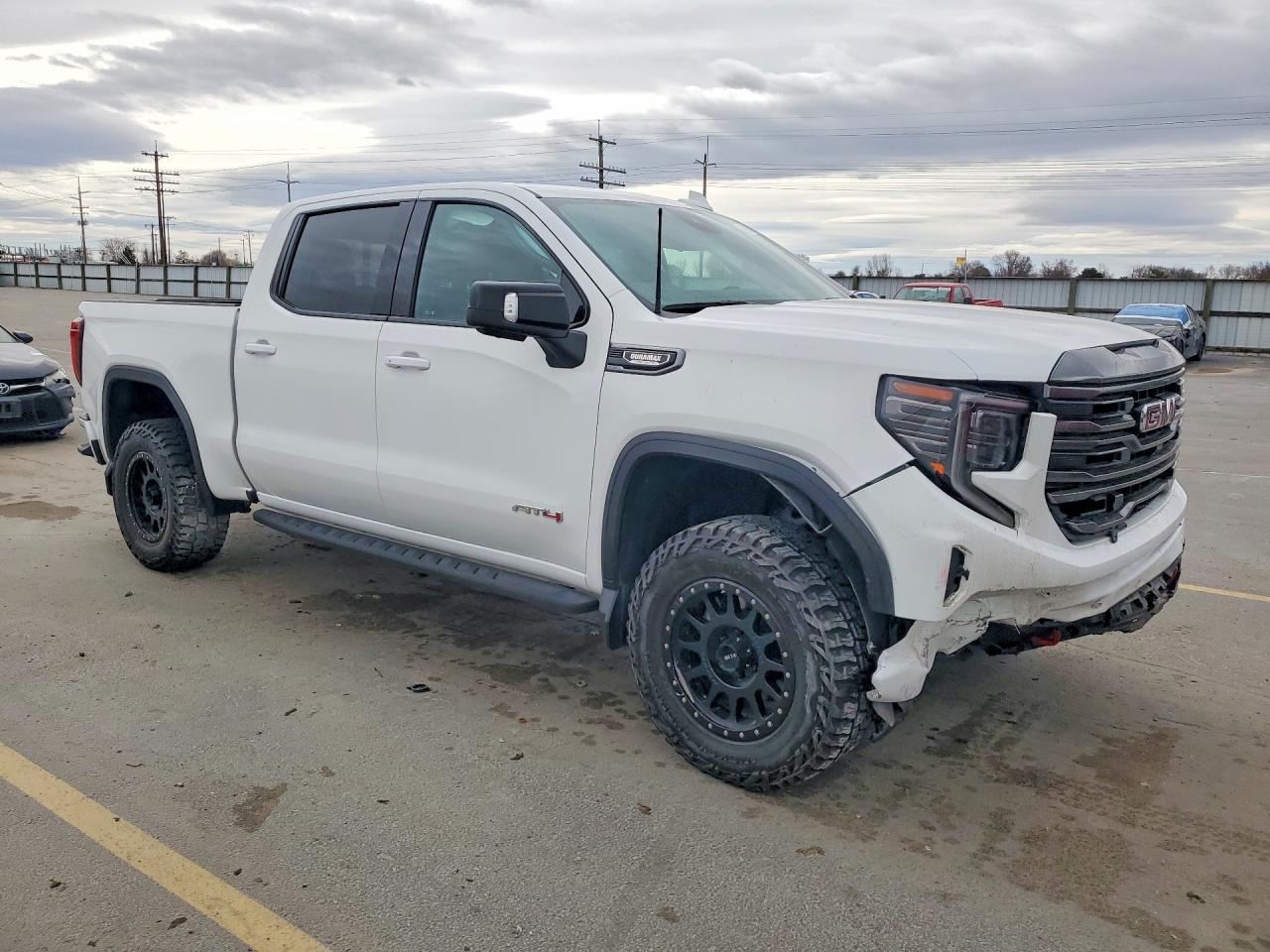 2023 GMC Sierra - Фото 4