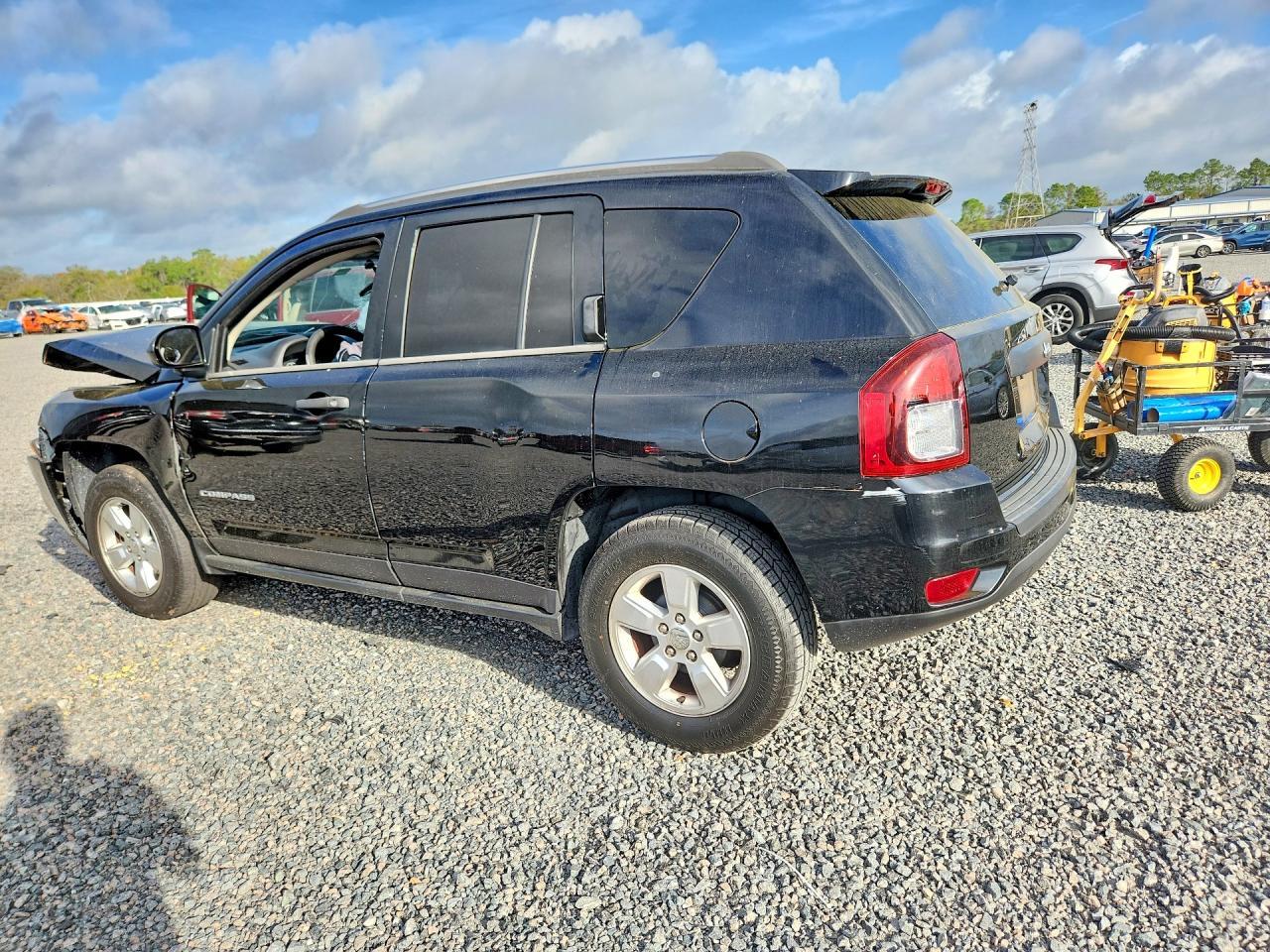 2014 Jeep Compass Sport - Фото 2