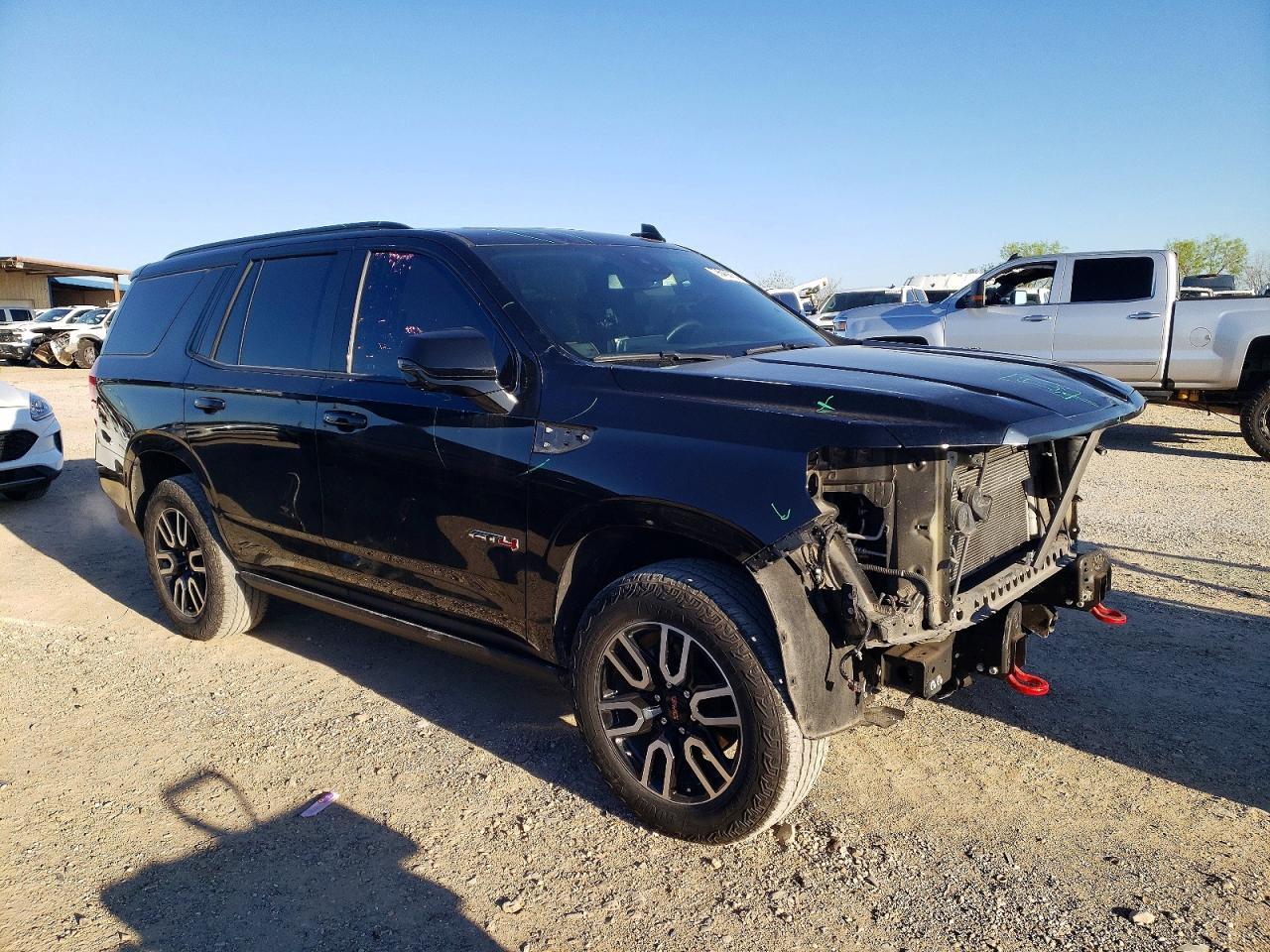 2024 GMC Yukon At4 - Фото 4