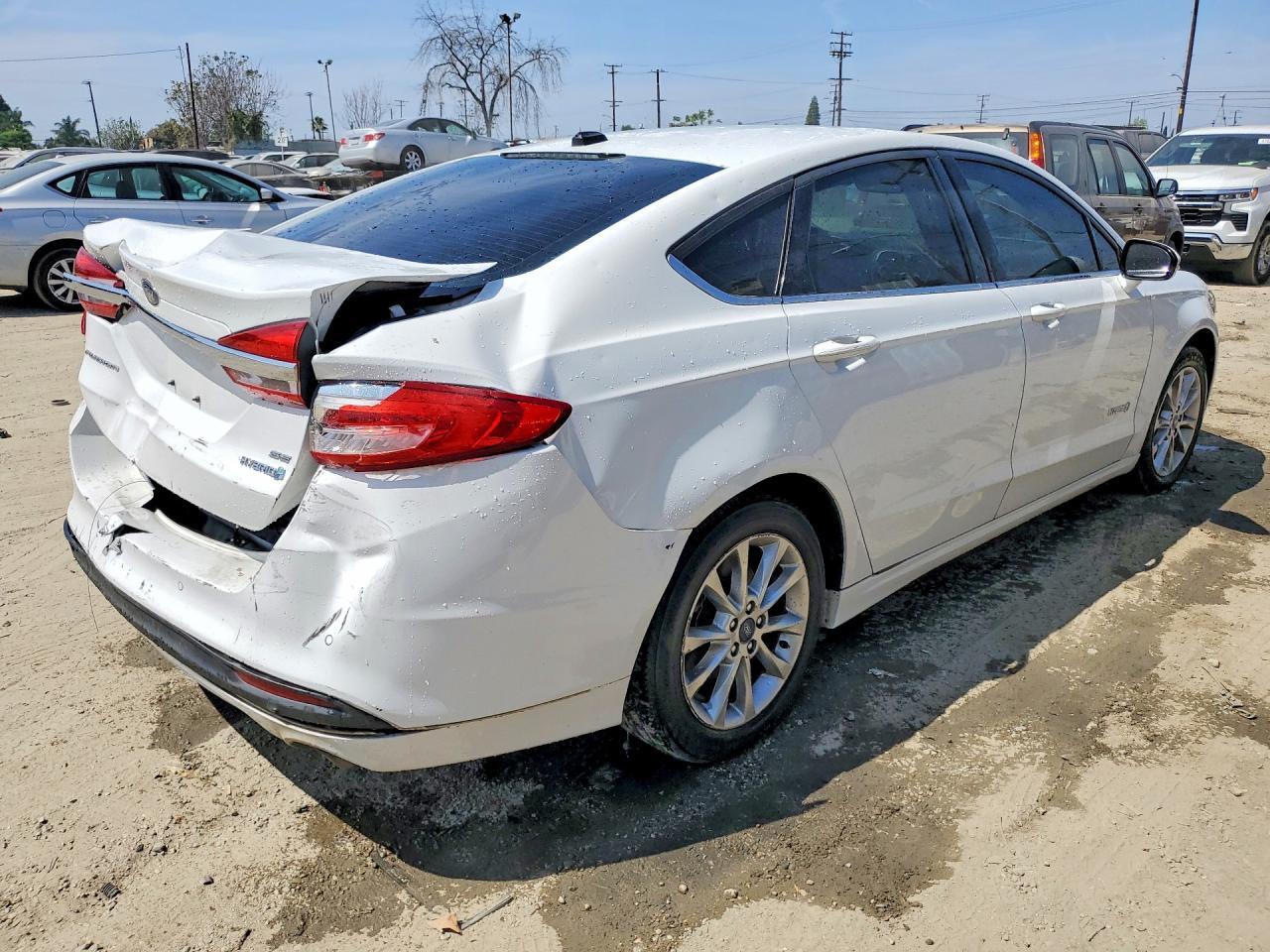 2017 Ford Fusion Se Hybrid - Фото 3