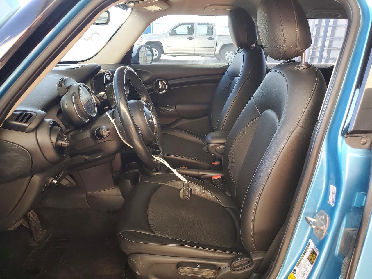 2017 Mini Cooper - Image 7