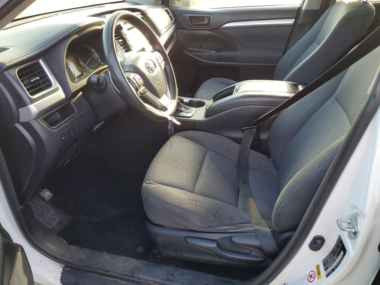 2015 Toyota Highlander Le - Фото 7