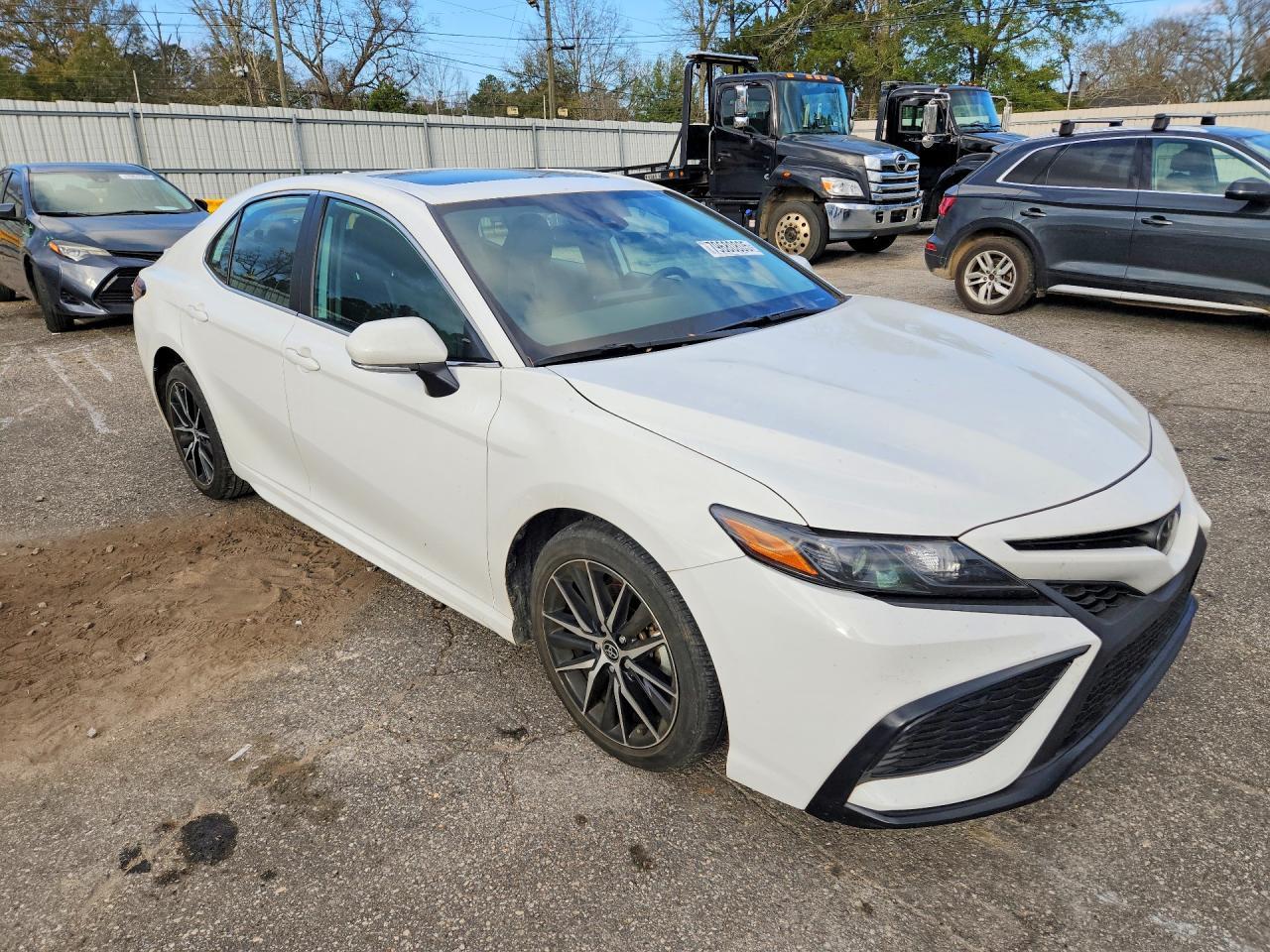 2024 Toyota Camry Se - Фото 4