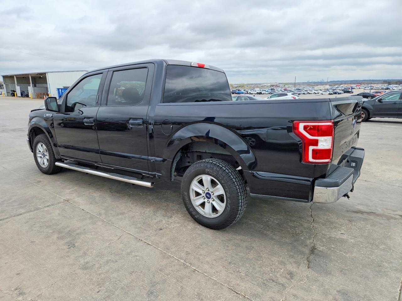 2019 Ford F150 Supercrew - Фото 2