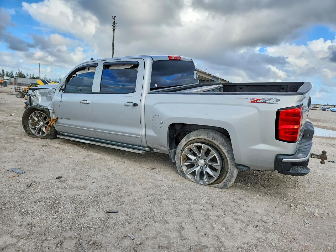 2016 Chevrolet Silverado K1500 Lt - Фото 2