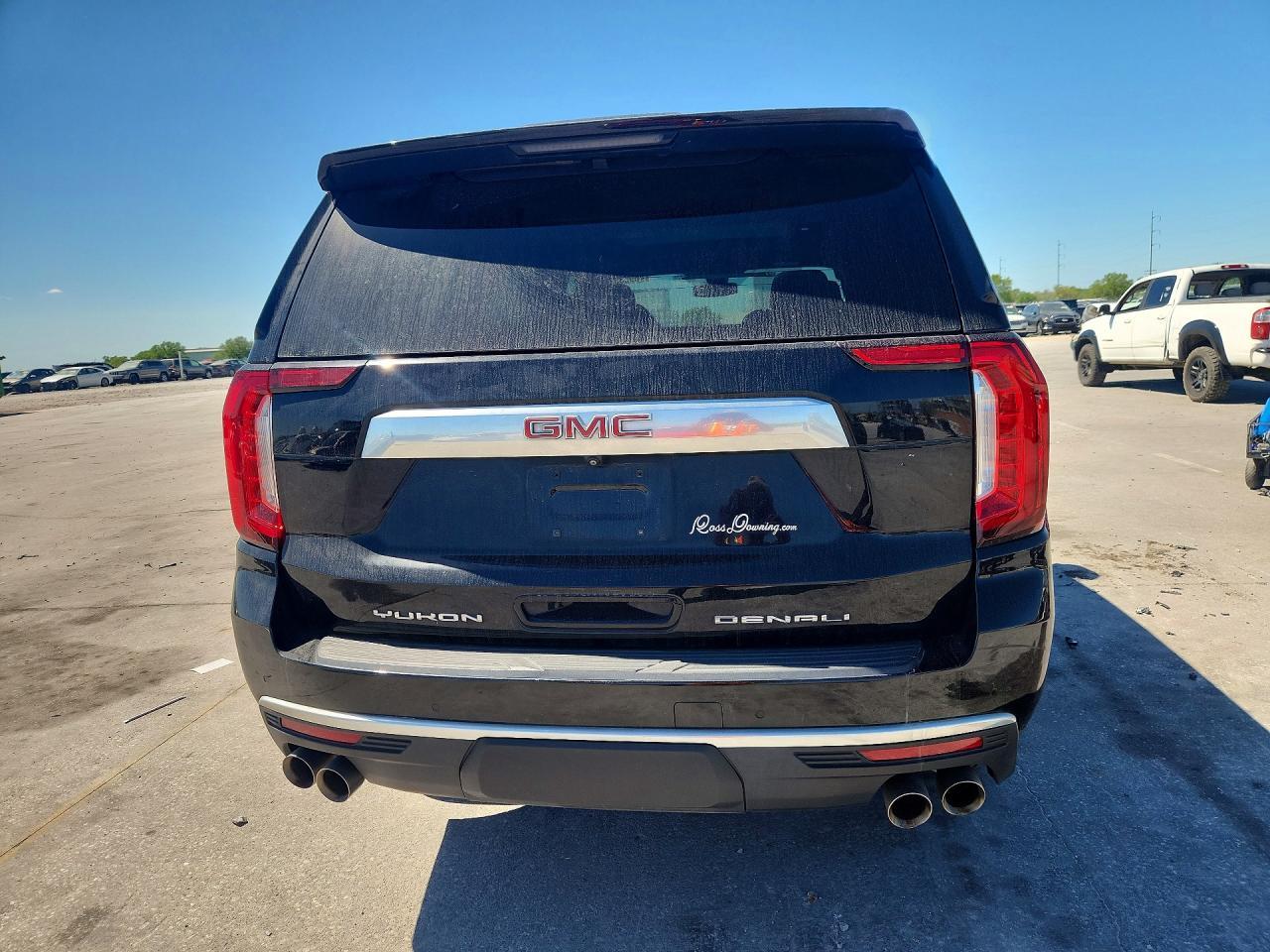 2022 GMC Yukon Denali - Image 6