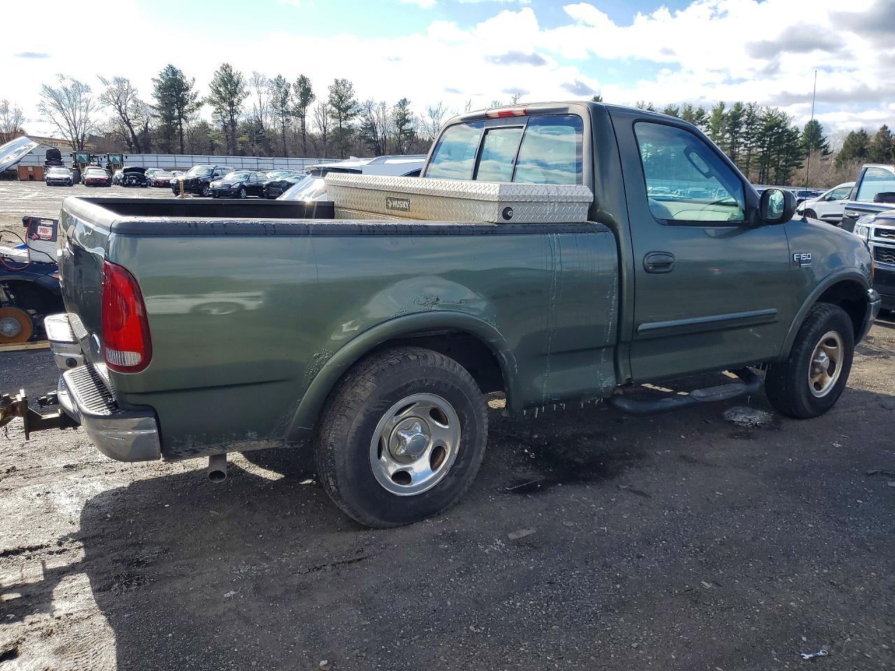 2002 Ford F150 - Image 3