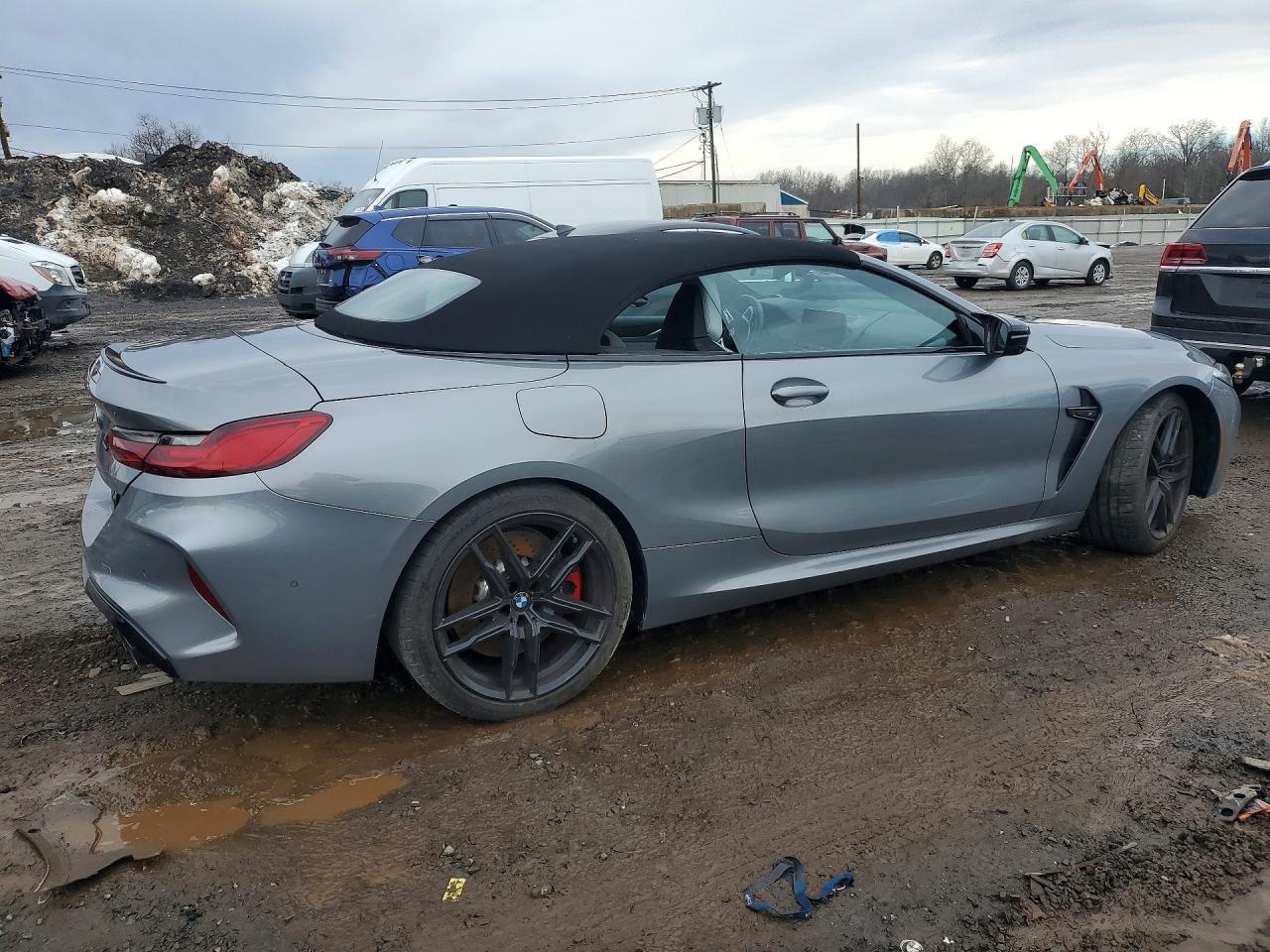 2024 BMW M8 - Фото 3