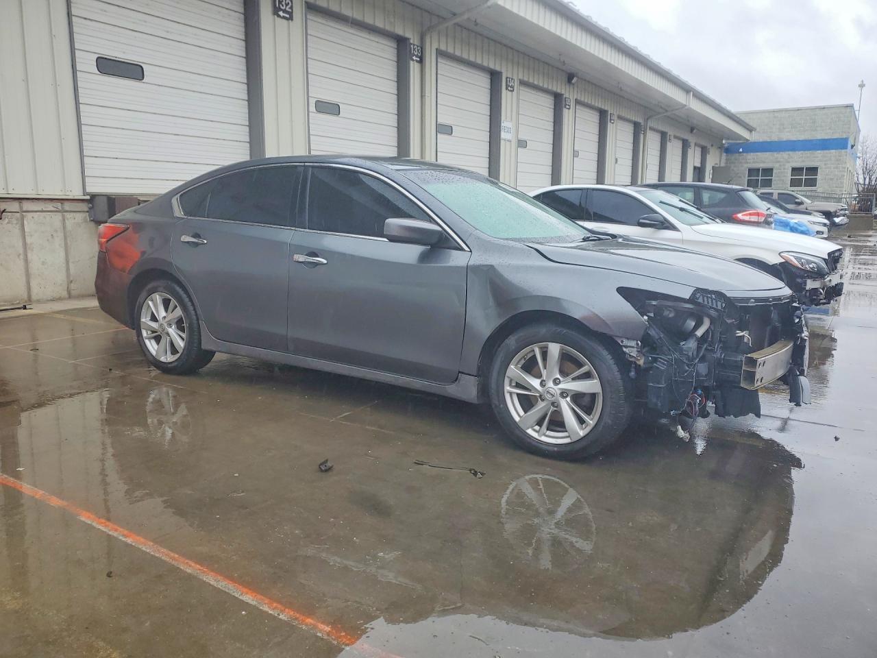 2014 Niss Altima - Фото 4