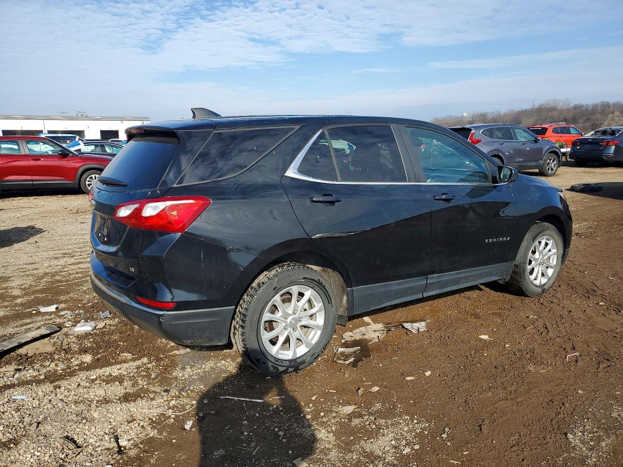 2021 Chevrolet Equinox Lt - Image 3