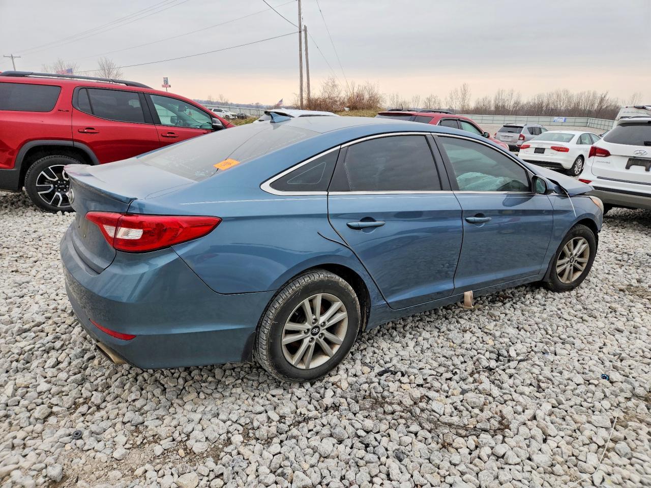 2015 Hyundai Sonata - Image 3