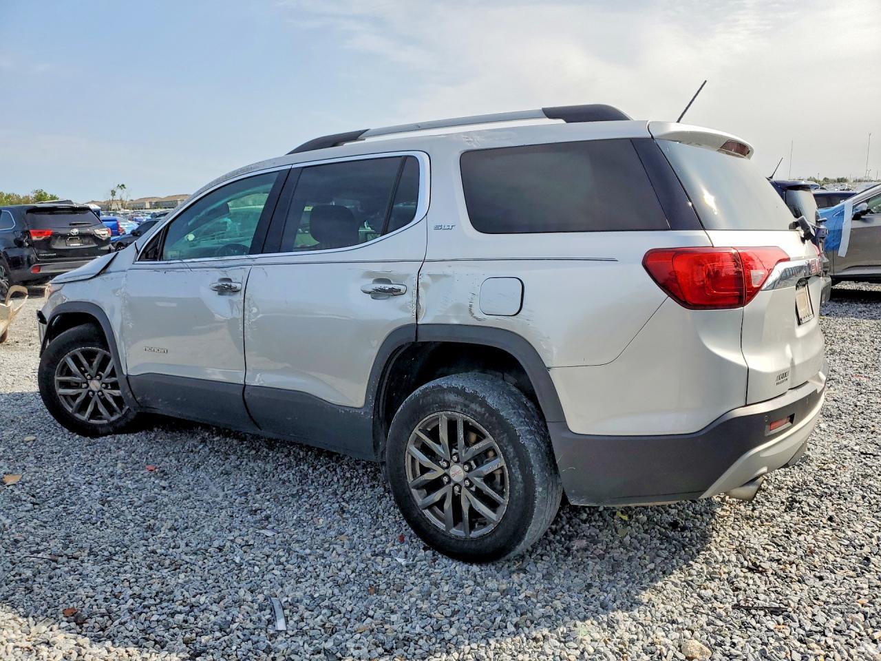 2017 GMC Acadia Slt-1 - Фото 2