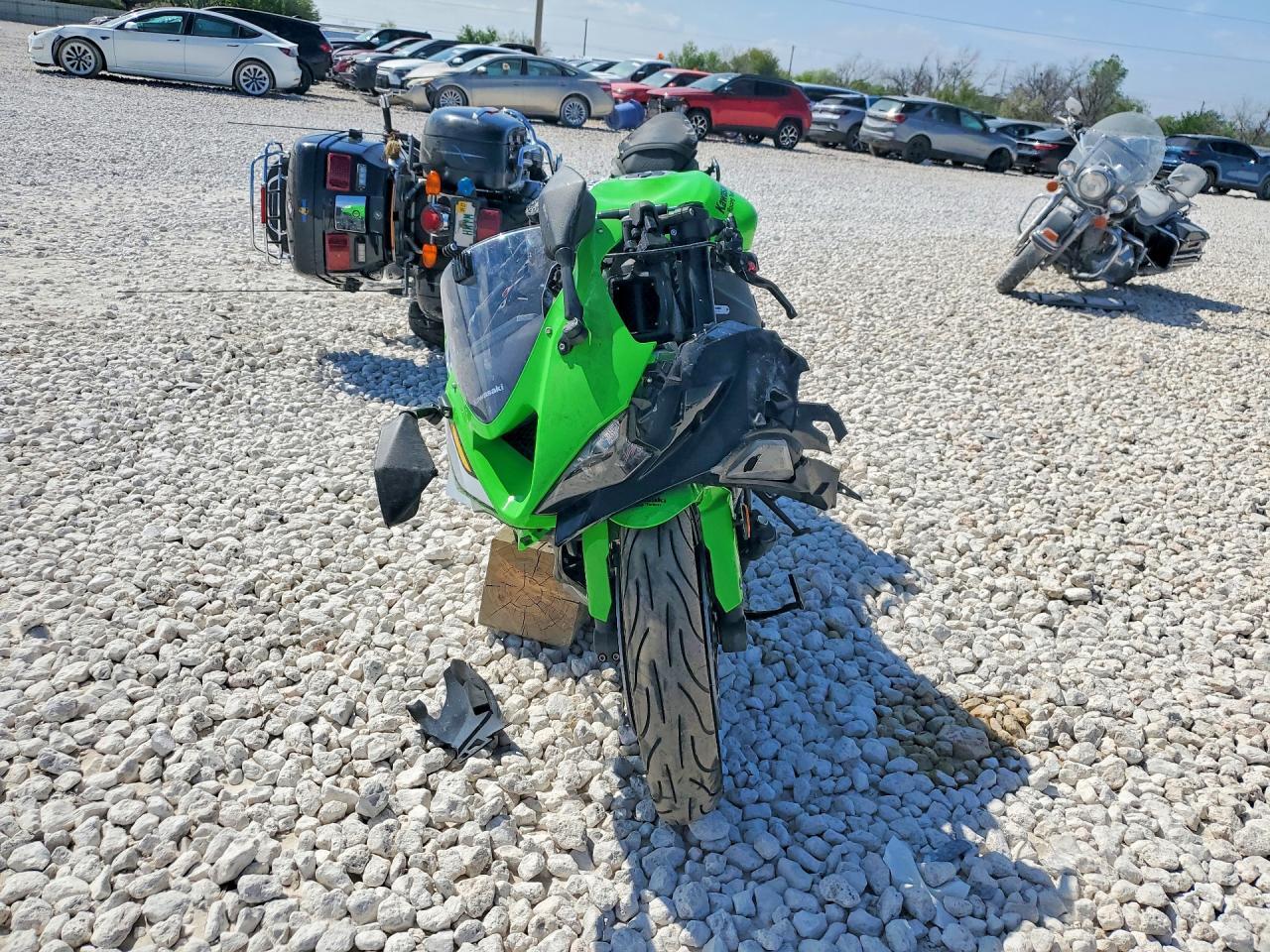 2025 Kawasaki Zx636 K - Image 2