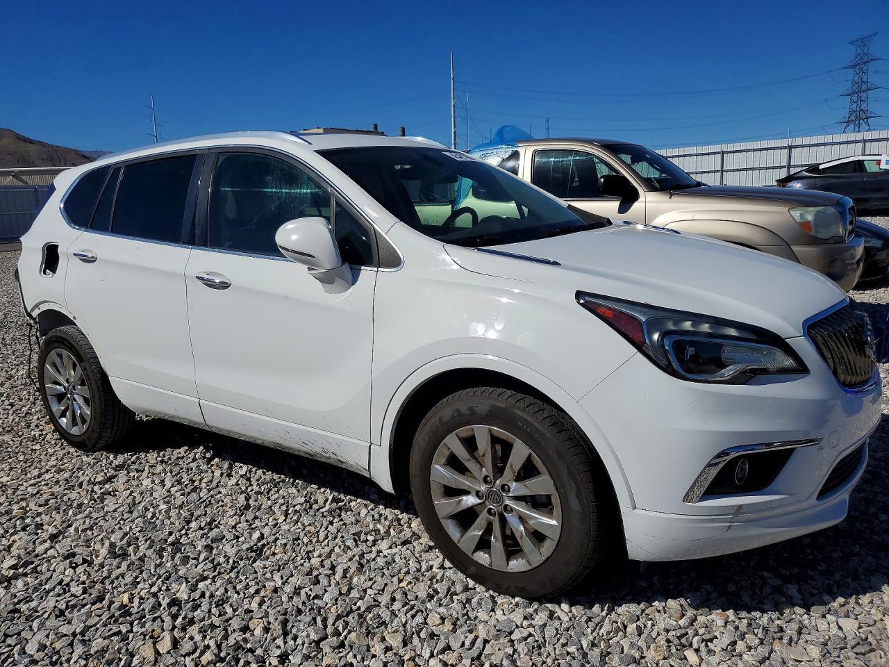 2017 Buick Envision Essence - Image 4