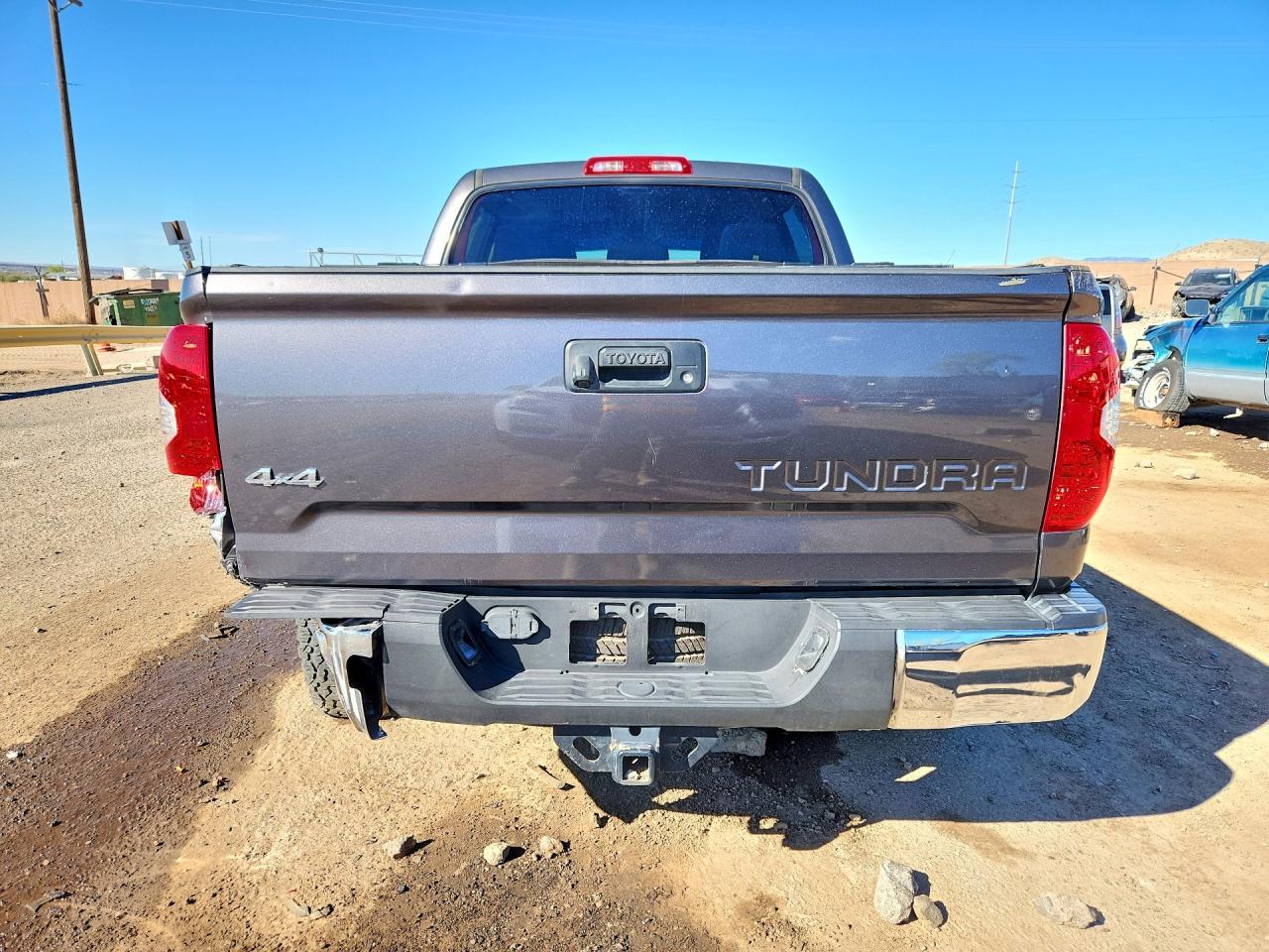 2017 Toyota Tundra Sr5 - Image 6