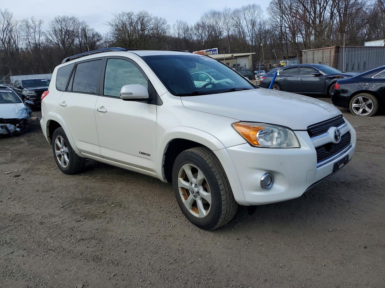 2012 Toyota Rav4 Limited - Фото 4