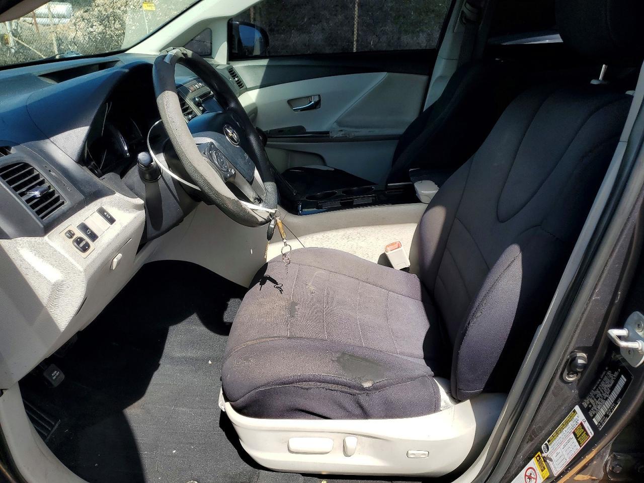 2013 Toyota Venza Le - Фото 7