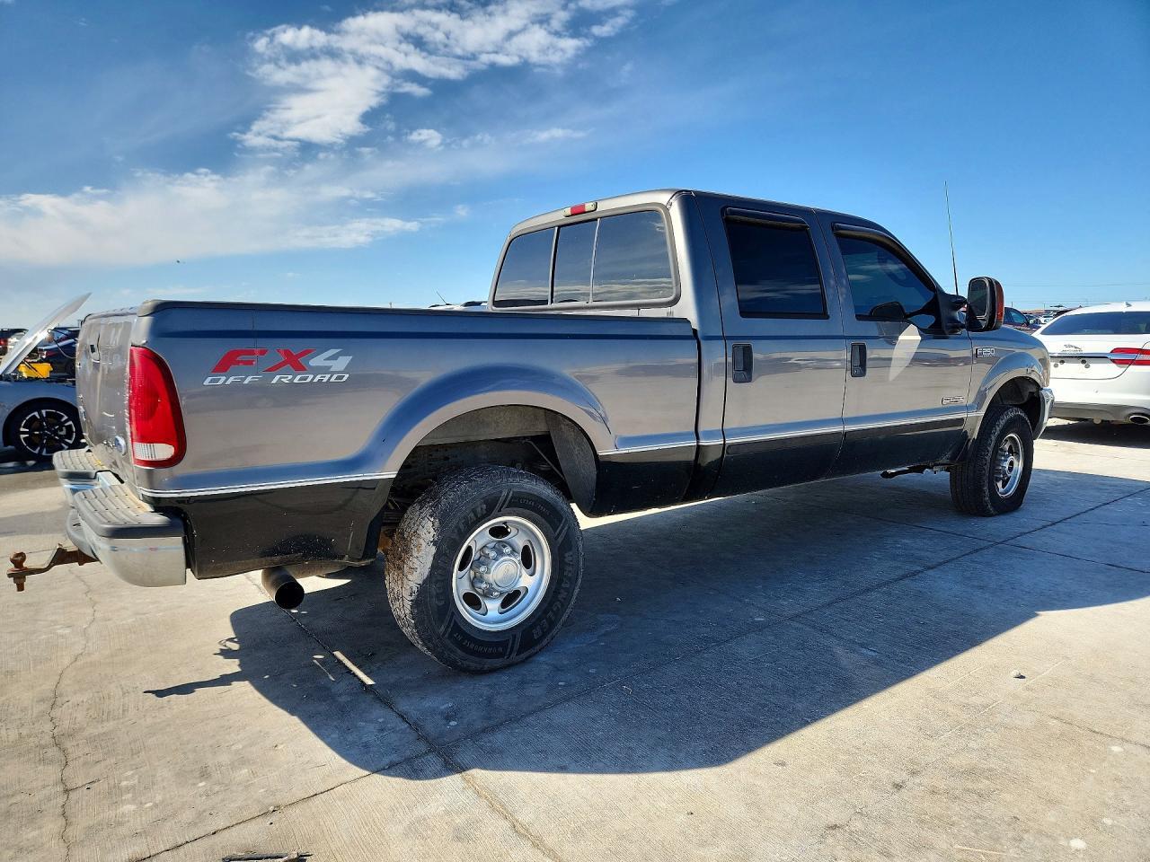 2003 Ford F250 Super Duty - Image 3