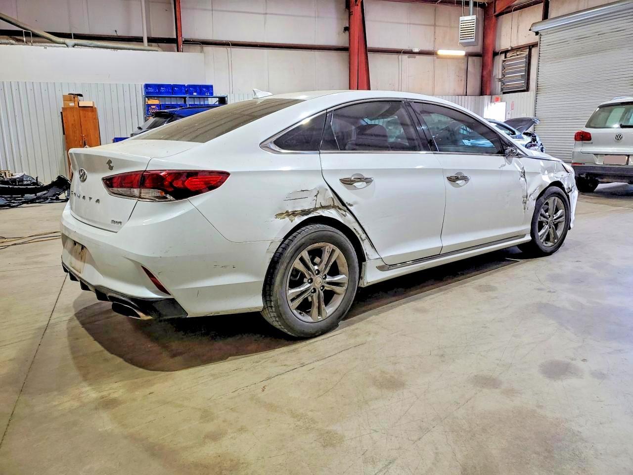 2018 Hyundai Sonata Sport+ - Фото 3