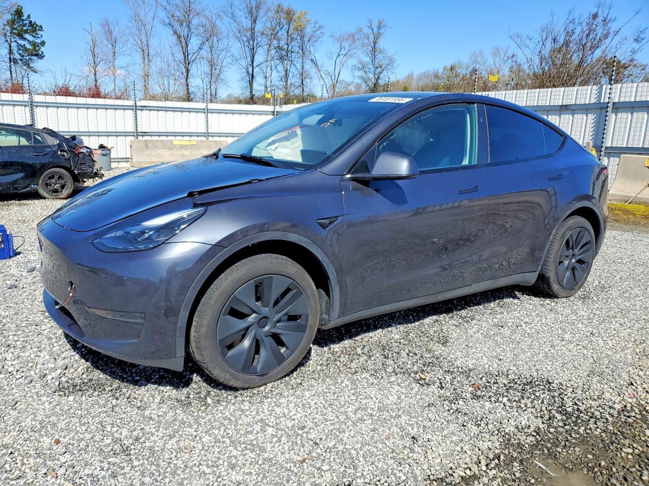 2025 Tesla Model Y