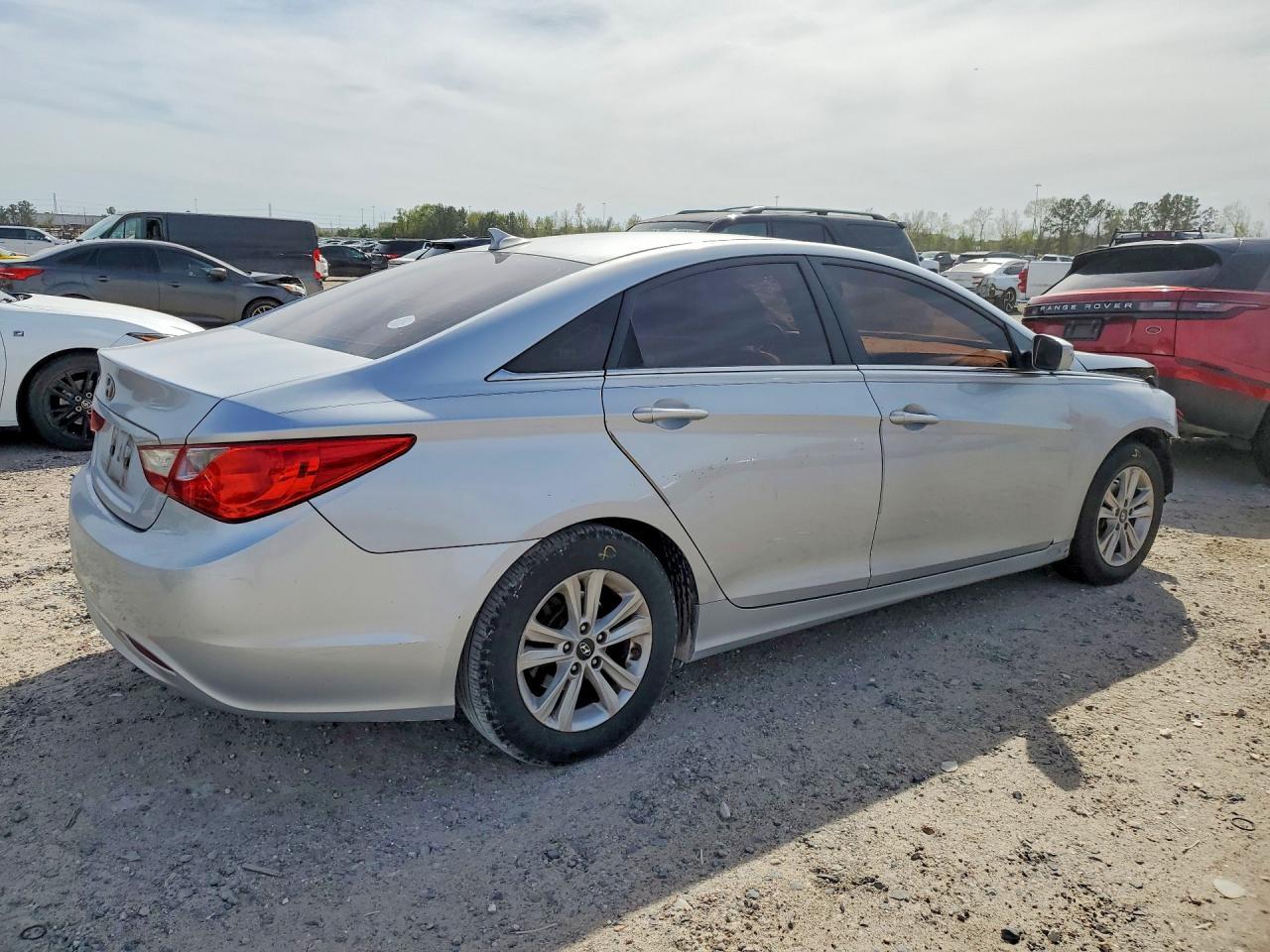 2011 Hyundai Sonata Gls - Фото 3