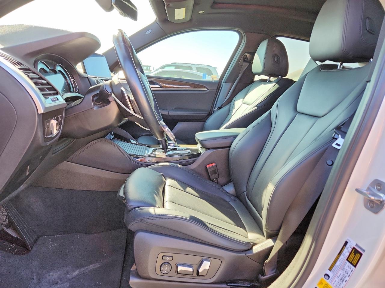 2019 BMW X4 xDrive30I - Image 7