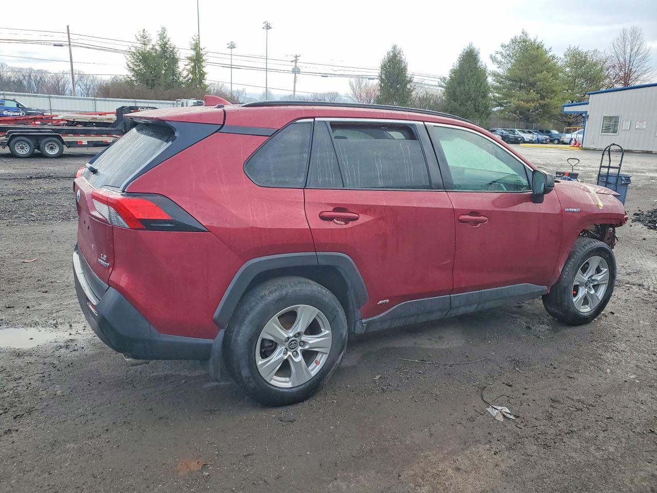 2019 Toyota Rav4 Hybrid Le - Image 3