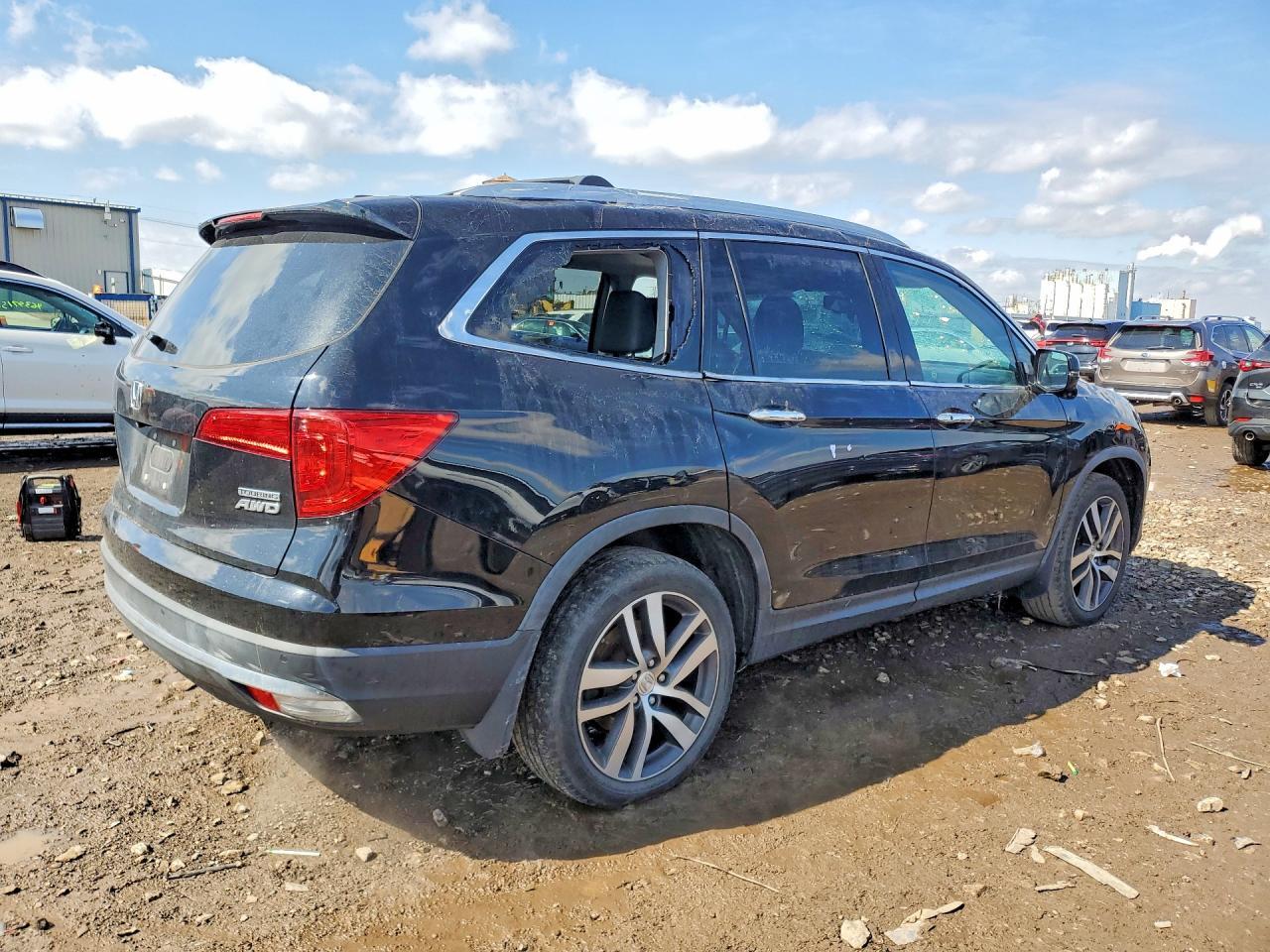 2018 Honda Pilot Touring - Фото 3