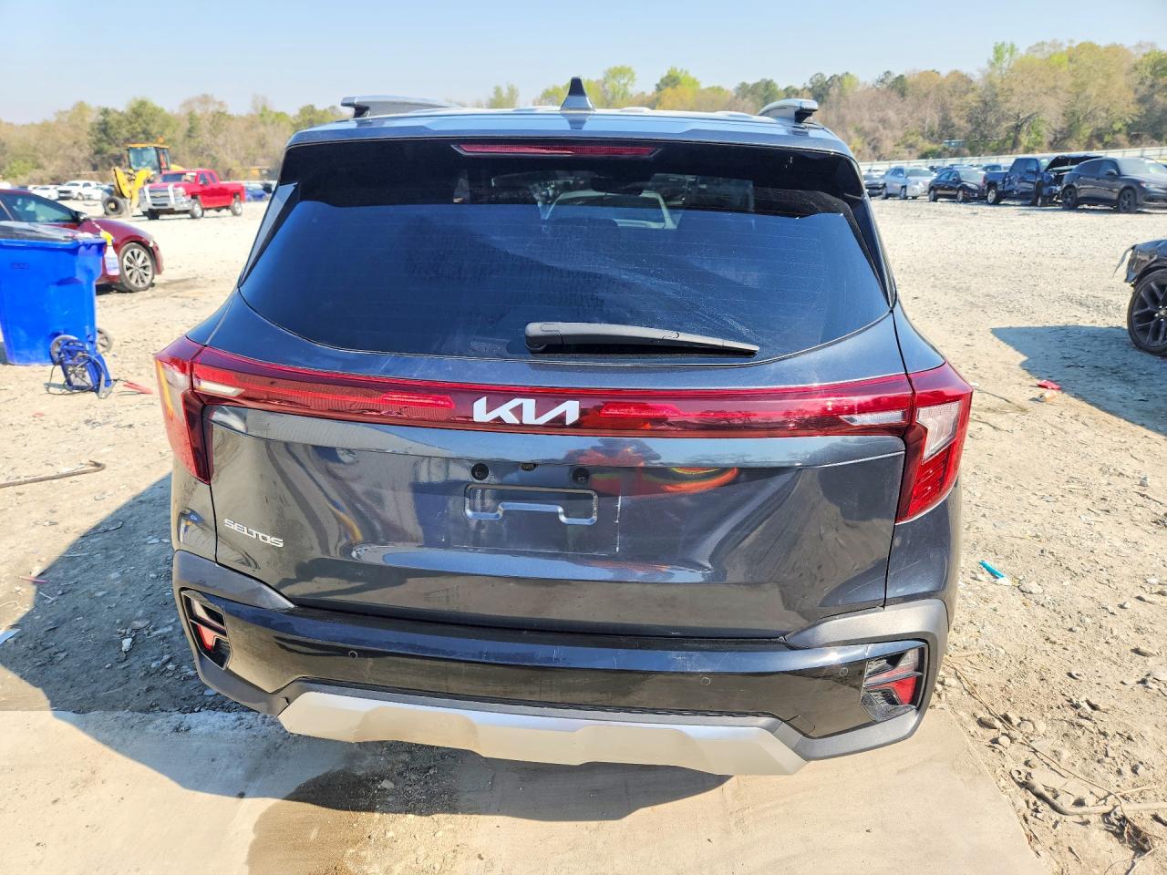 2025 Kia Seltos Ex - Image 6