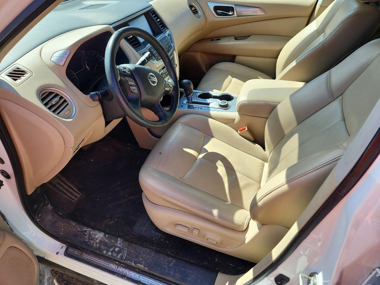 2020 Nissan Pathfinder Sl - Фото 7
